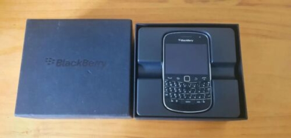 Original Blackberry Bold 9900 anthrazitschwarz RDV71UW 148 – Europa QWERTY