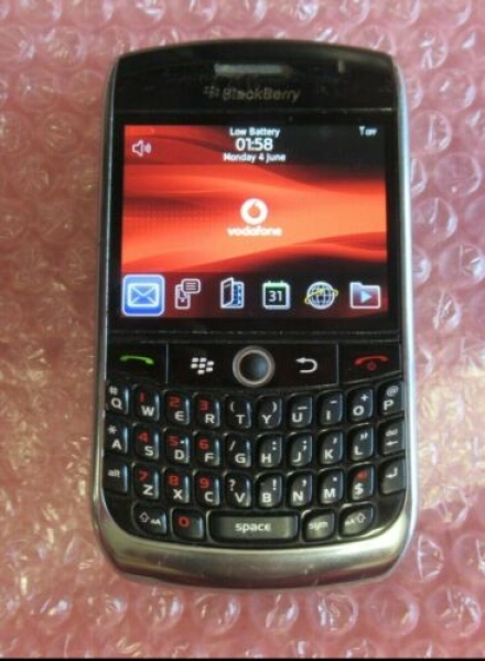 BlackBerry Curve 8900 schwarz Vodafone Smartphone