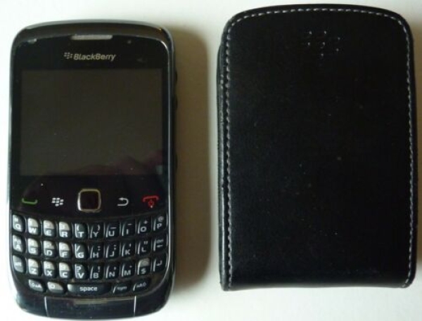 BlackBerry Curve 9300 – silberschwarz Smartphone (nur Teile)