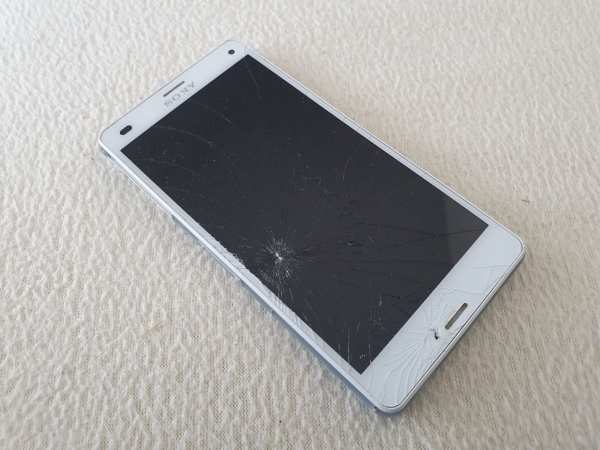 Sony Xperia Z3 Compact D5803 – White – DEFEKT Smartphone (DSP 6295)
