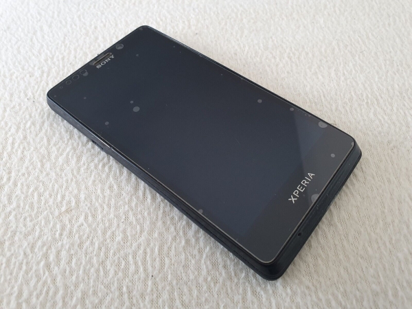 Sony Xperia T LT30p – Black – DEFEKT Smartphone (DSP 6294)