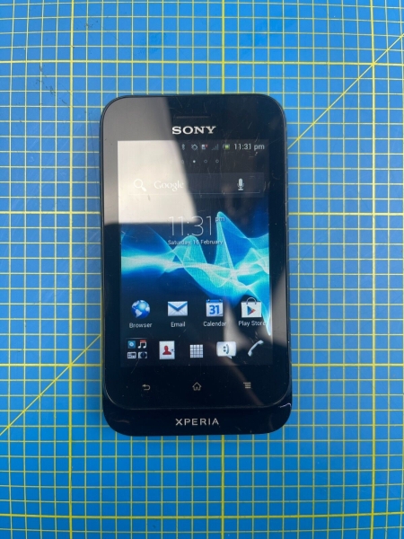 Sony Xperia Typ ST21i schwarz Android 4.0.4 Smartphone (EE)