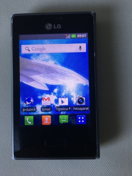 LG Optimus L3 E400 – Schwarz Smartphone