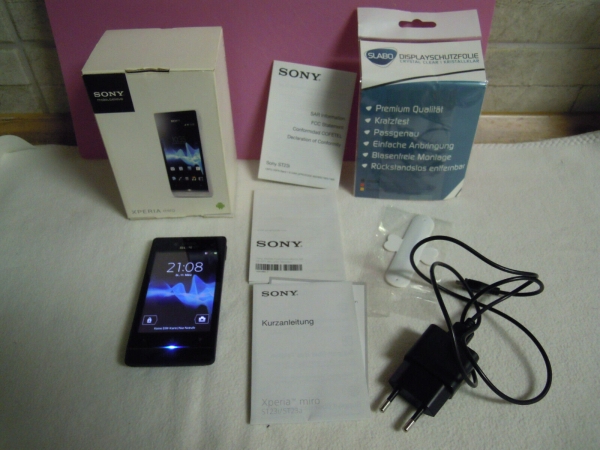 OVP Sony Xperia Miro St23i Handy Smartphone Android Wifi schwarz – ohne Simlock