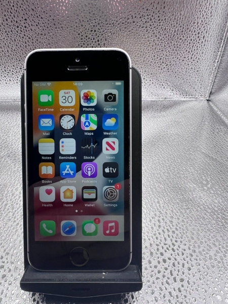 Apple iPhone SE – 64 GB – Spacegrau (entsperrt) A1723 (CDMA + GSM) – (PT-1016P)