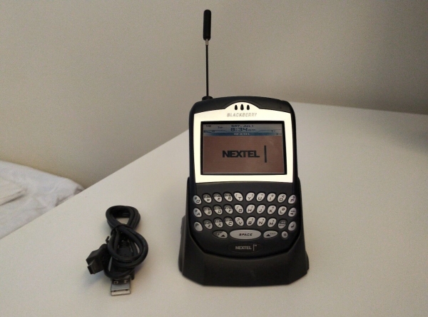 SELTEN BlackBerry 7520 schwarz NEXTEL iDEN Smartphone Sammlerartikel 7510