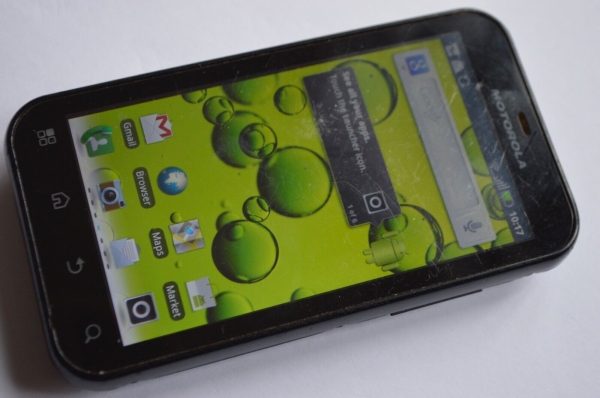 Motorola Defy+ – 2GB – graphitgrau (entsperrt) Smartphone