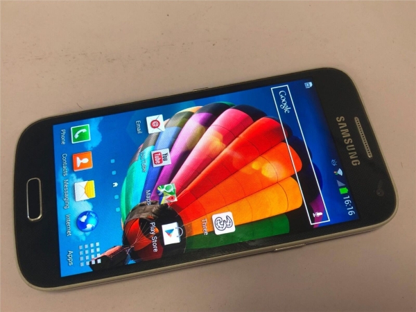 Samsung S4 Mini GT-I9195 8GB schwarz (3 Netzwerk) Smartphone