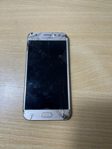 Samsung Galaxy J3 (2016) SM-J320FN – Smartphone Ersatzteile oder Reparatur defekt