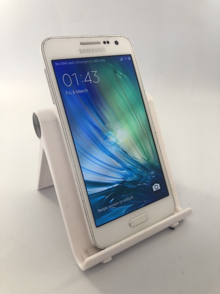 Samsung Galaxy A3 2015 weiß EE Network 16GB 4,5″ Android Touchscreen Smartphone