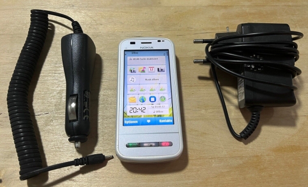 Nokia  C6-00 – Weiß Handy Slide Smartphone