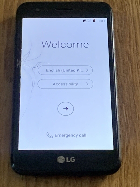 LG K4 (2017) Android Smartphone 8GB – schwarz (entsperrt) (GLASRISS)