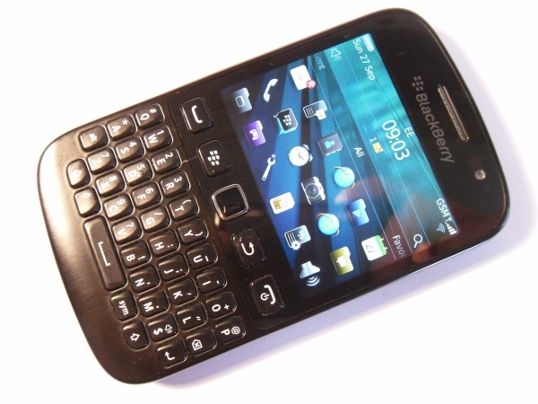 BlackBerry 9720 – schwarz (entsperrt) Smartphone Handy – voll funktionsfähig & getestet