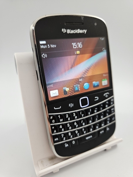 Blackberry Bold Touch 9900 schwarz entsperrt 8GB 768MB RAM 2,8″ Handy Smartphone