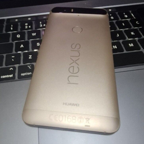 Huawei Nexus 6P – 32GB – Gold – entsperrt Smartphone *unberührt*