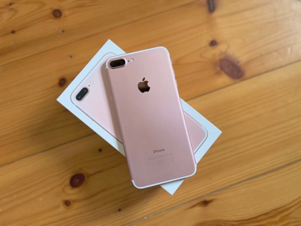 Ex Display Apple iPhone 7 Plus – 128GB – Roségold werkseitig entsperrt Smartphone
