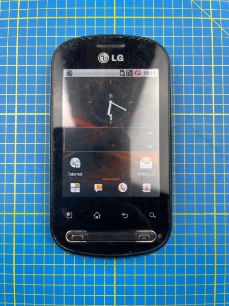LG Optimus P350 – (Orange) Smartphone