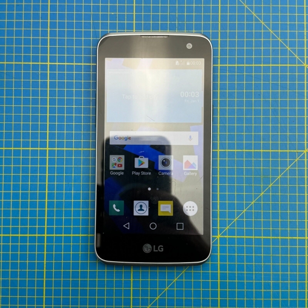 LG K4 K120E – 8 GB – Smartphone schwarz (entsperrt)