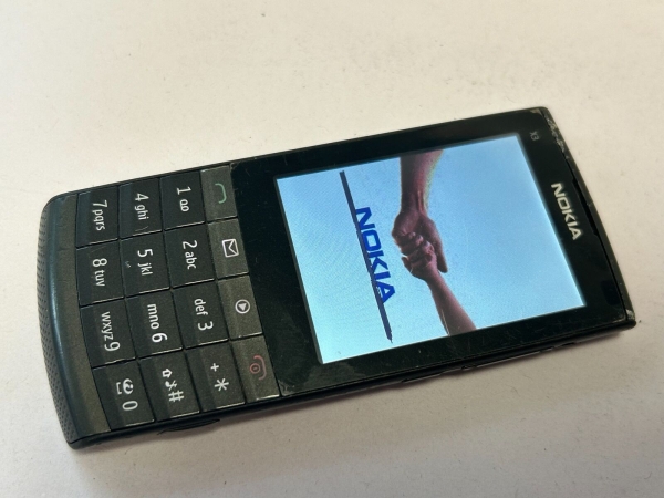 Nokia X3-02 Touch & Type – grau (Three 3 Network) Smartphone Handy mit Defekt