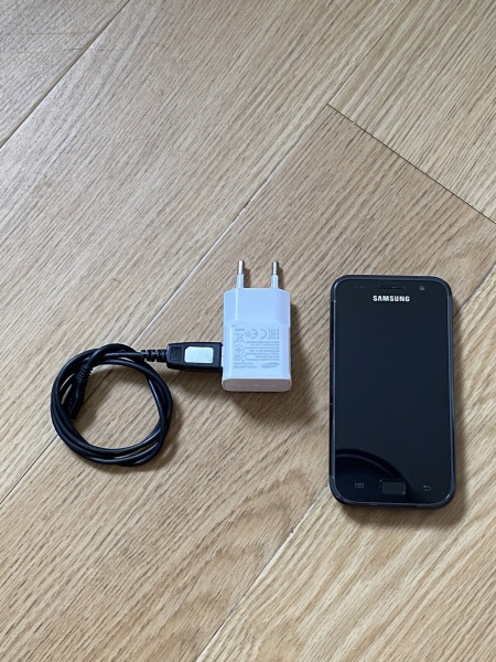 Samsung  Galaxy S I9000 – 8GB – Onyx Black (Ohne Simlock) Smartphone