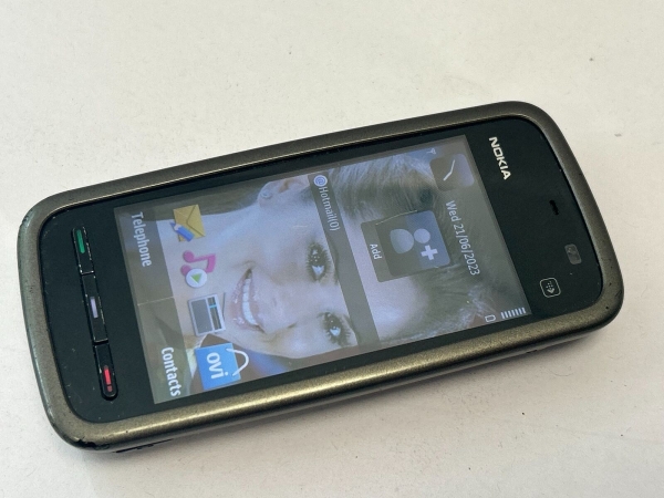 Nokia XpressMusic 5228 – Schwarz (entsperrt) Smartphone Handy voll funktionsfähig