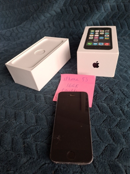 Apple iPhone 5S 16GB Smartphone – Ersatzteile oder Reparaturen – ungetestet verpackt