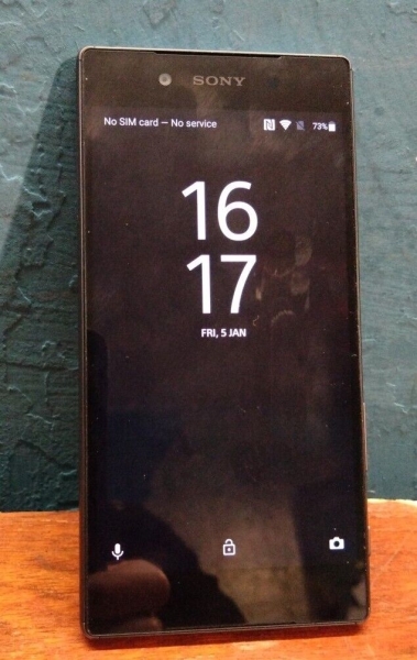 Sony XPERIA Z5 E6653 – 32 GB – graphitschwarz (EE) Smartphone