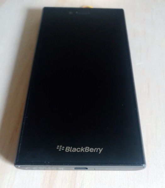 BlackBerry Leap Smartphone 8 Megapixel Kamera 16GB Speicher