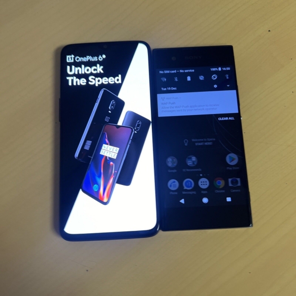 2x OnePlus 6T/Sony Xperia XA1 – Demo Handy – Android Smartphone