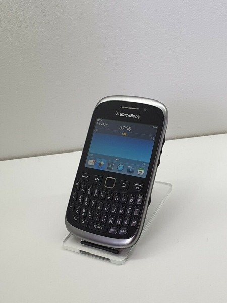 BlackBerry Curve 9320 – silberfarbenes (O2) Smartphone