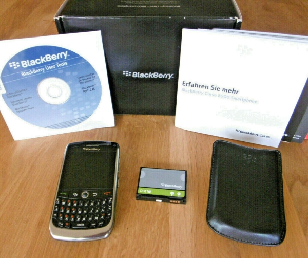BlackBerry Curve 8900 Black Smartphone WLAN GPS 2MP MP3 GUT OVP ** ohne Simlock