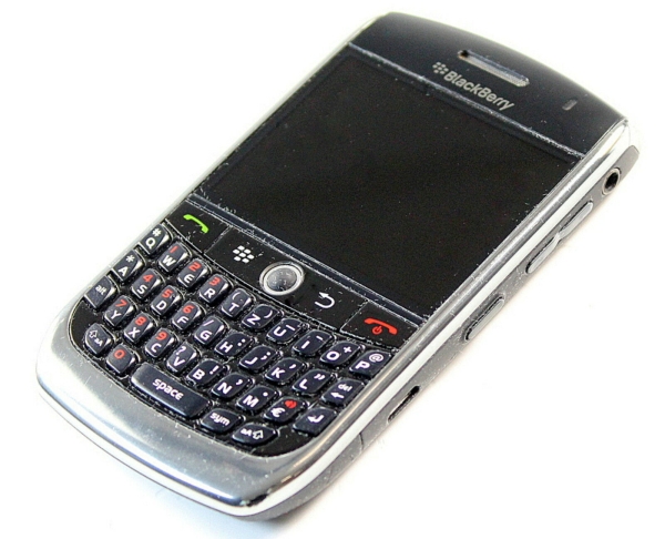 Blackberry Curve 8900 Smartphone – Vodafone Branding – Ohne SIMlock – ohne Akku
