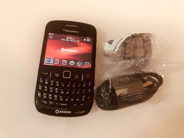 BlackBerry Curve 8520 – Black (ROGERS) Smartphone