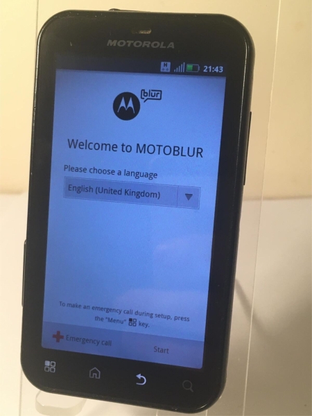 Motorola MB526 Defy+ Handy (entsperrt) – schwarz