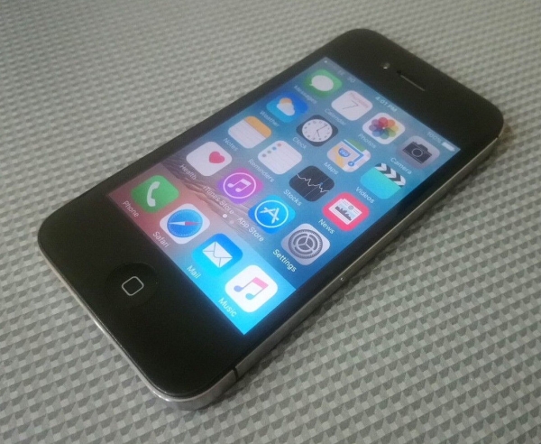 Apple iPhone 4s – 8GB – Top Zustand – Schwarz – Entsperrt – A1387