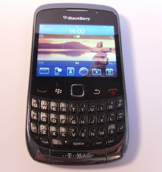 BlackBerry Curve 3G 9300 – graphitgrau (entsperrt) Smartphone Handy