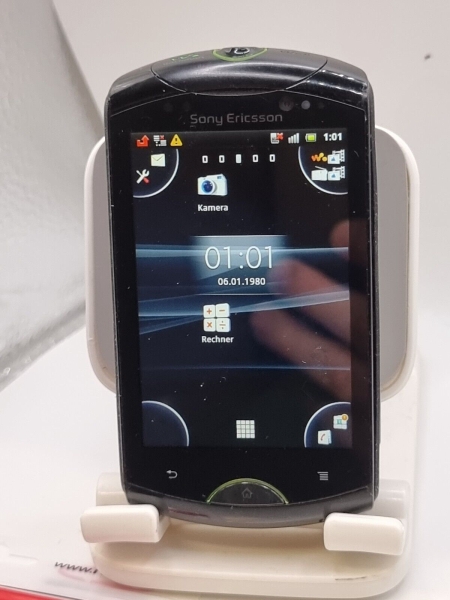Sony Ericsson Live mit Walkman WT19I 64GB Smartphone Schwarz