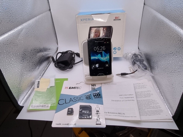 Sony Xperia Mini Pro SK17i 16GB Black (Simlock Frei) Smartphone WLAN 3G GPS (50)