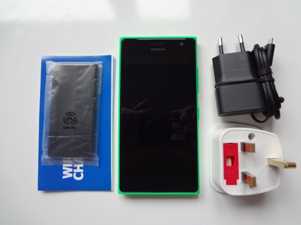 Nokia Lumia 735 – 8 GB – Hellgrün (entsperrt) Smartphone