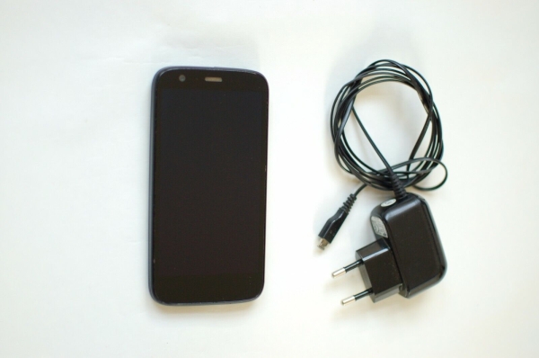 Motorola Moto G XT1032 (Ohne Simlock) Handy Smartphone Mobile