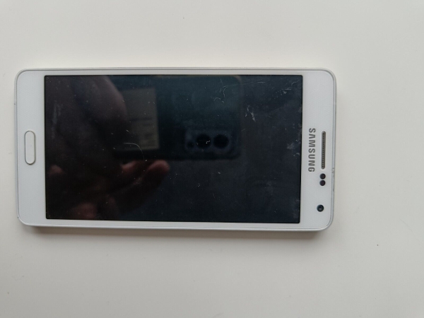 Samsung SM-A500FU Galaxy A5 Smartphone Display defekt Farbe Weiß Bastler