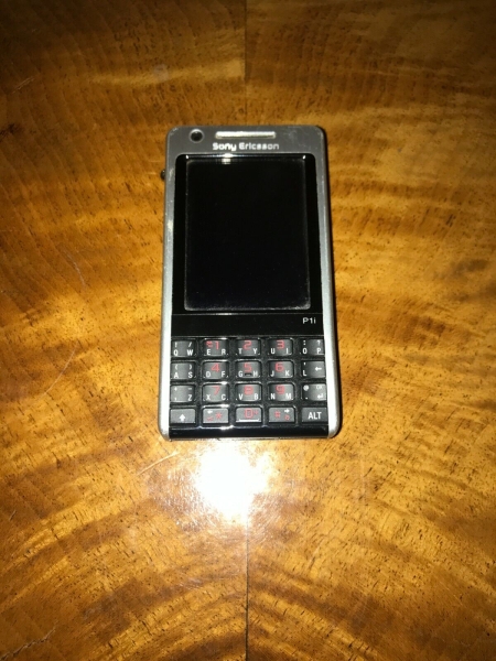 Sony Ericsson P1i – silberschwarz (O2) Smartphone