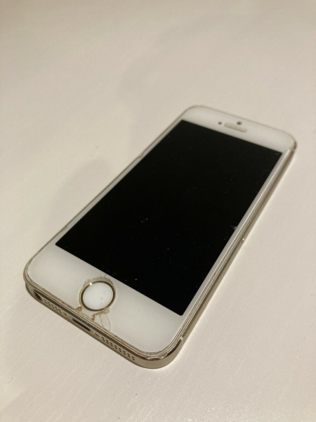 Apple iPhone 5s, 16 GB, weiß – GEBRAUCHT