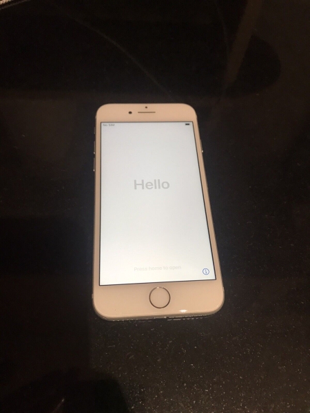 Apple iPhone 7 – 32GB – silber (EE) A1778 (GSM)