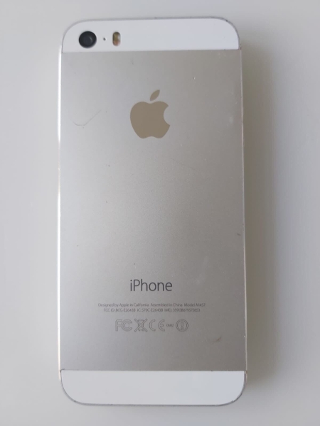 Apple ME433B/A iPhone 5s 16GB 8 MP 1,3 GHz Smartphone (entsperrt) – silber/weiß