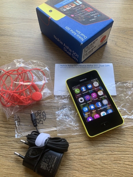 Nokia  Asha 501 Dual SIM – Yellow (Ohne Simlock) Smartphone