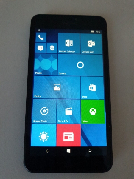 Nokia Lumia 640 XL LTE – 8GB – schwarz (entsperrt) Windows 10 Smartphone Mobile