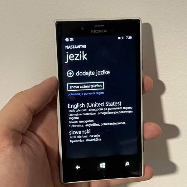 Nokia  Lumia 720 – 8GB – White Smartphone