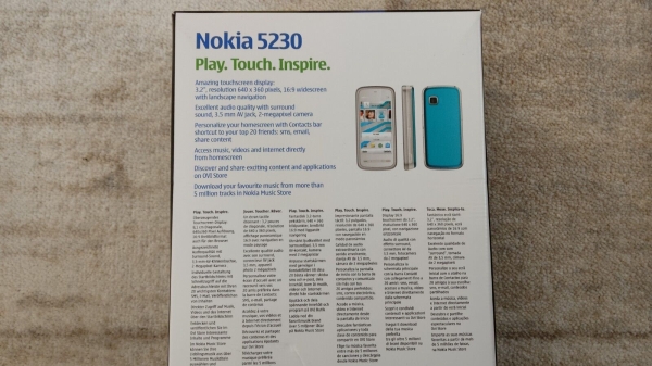 Nokia  5230 – Weiss/Blau (Ohne Simlock) Smartphone (Navigation Edition)