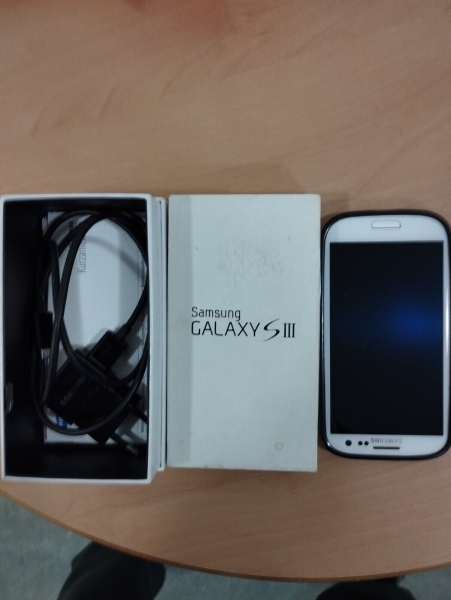 Samsung  Galaxy S3 – 16GB – Marble White (Ohne Simlock) Smartphone 1A-Zustand!!!